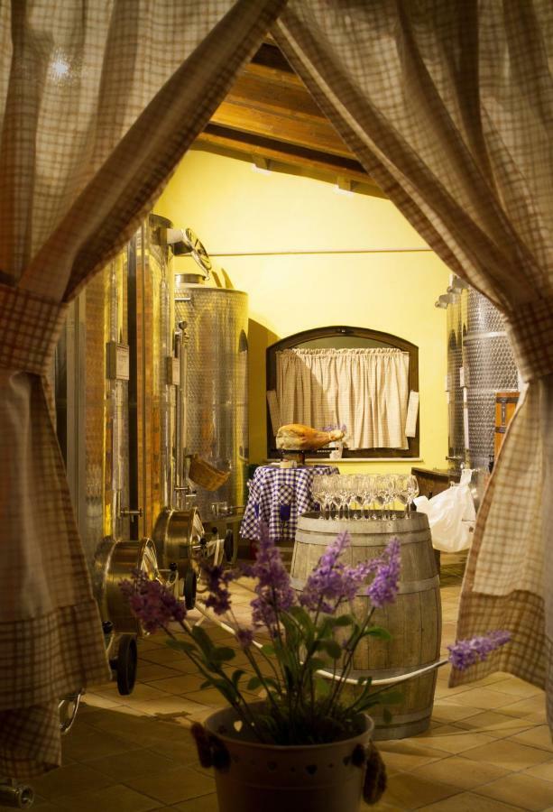 Tenuta Jumara Hotel San Lorenzo Maggiore Esterno foto